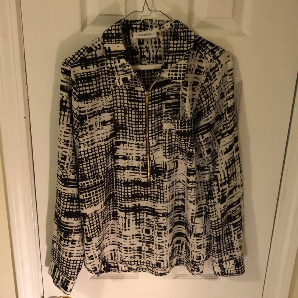 Calvin Klein black-and-white pattern blouse
